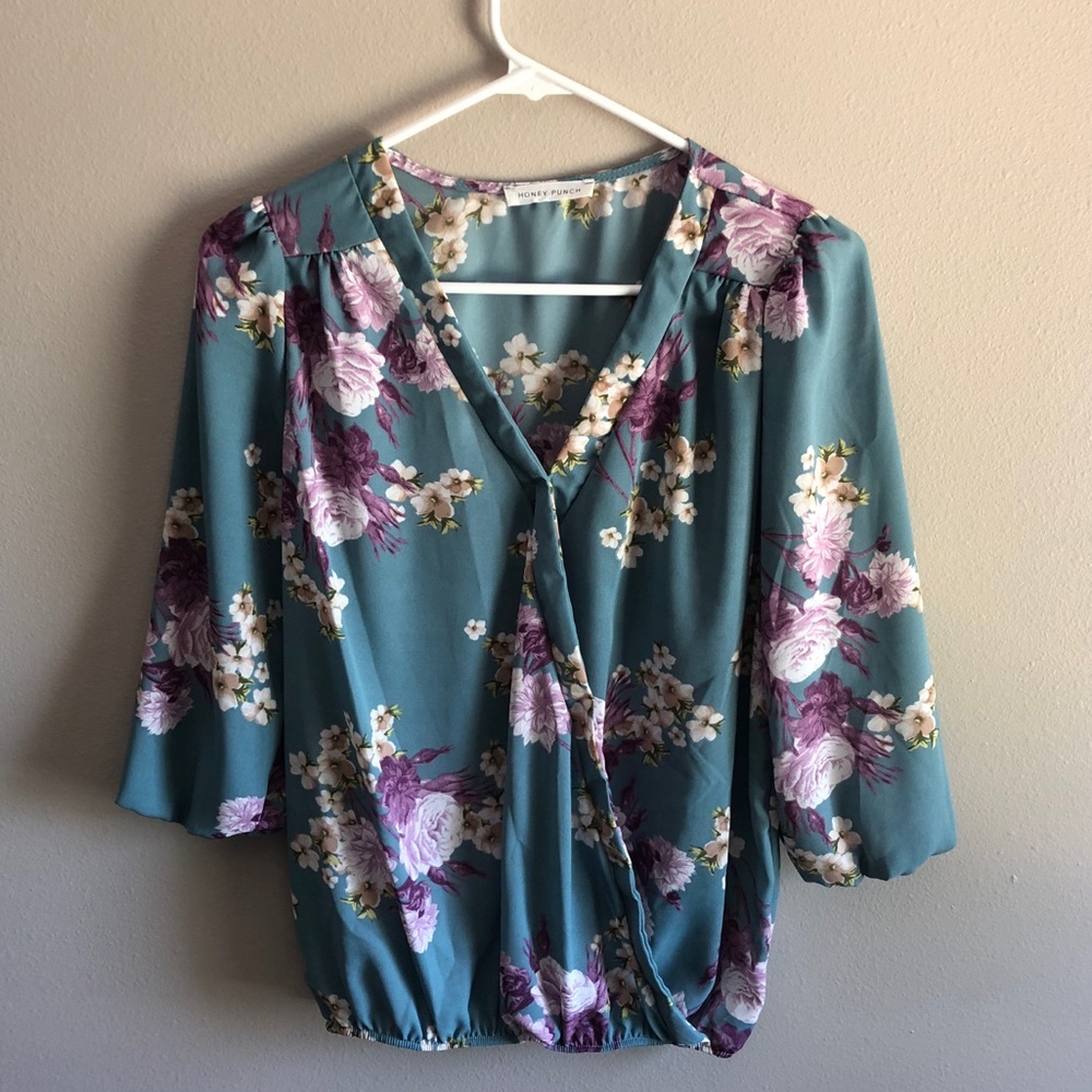 Stitch Fix Honey Punch Floral Wrap Blouse Medium
